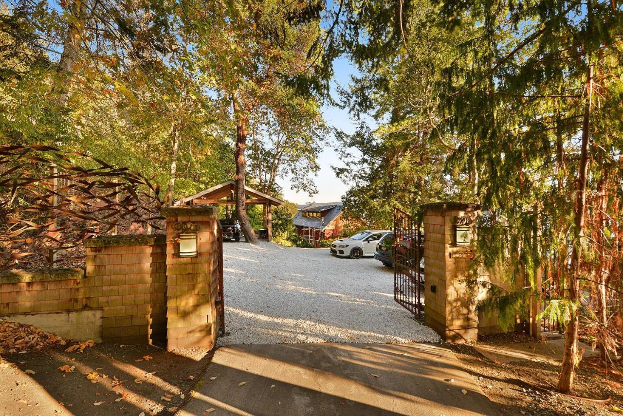 Salishan Tree House Suite Cowichan Bay Eksteriør bilde